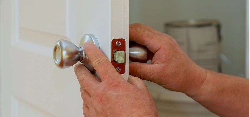 AAA Locksmiths For lock Replacement in Rio del Mar, California
