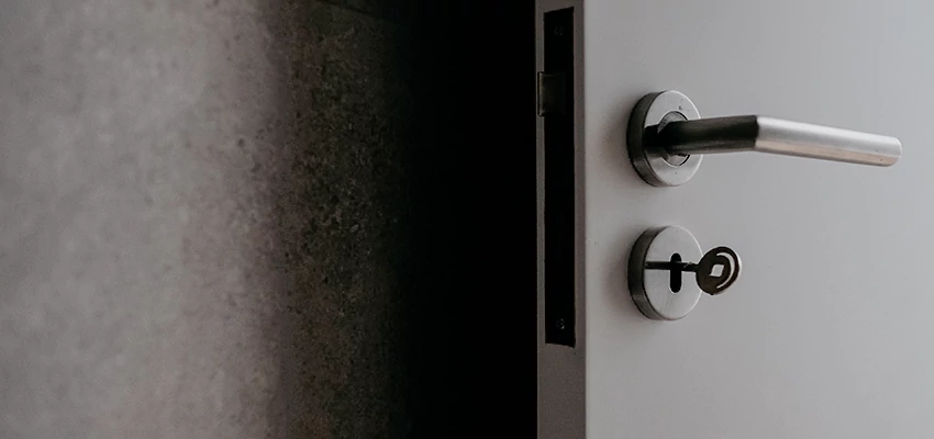 Front Door Handle Repair And Installation in Rio del Mar, CA